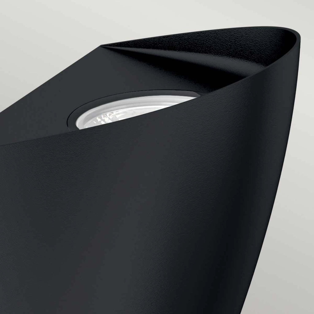 Applique da esterno LED 8W IP65 nera Elstead Vendela