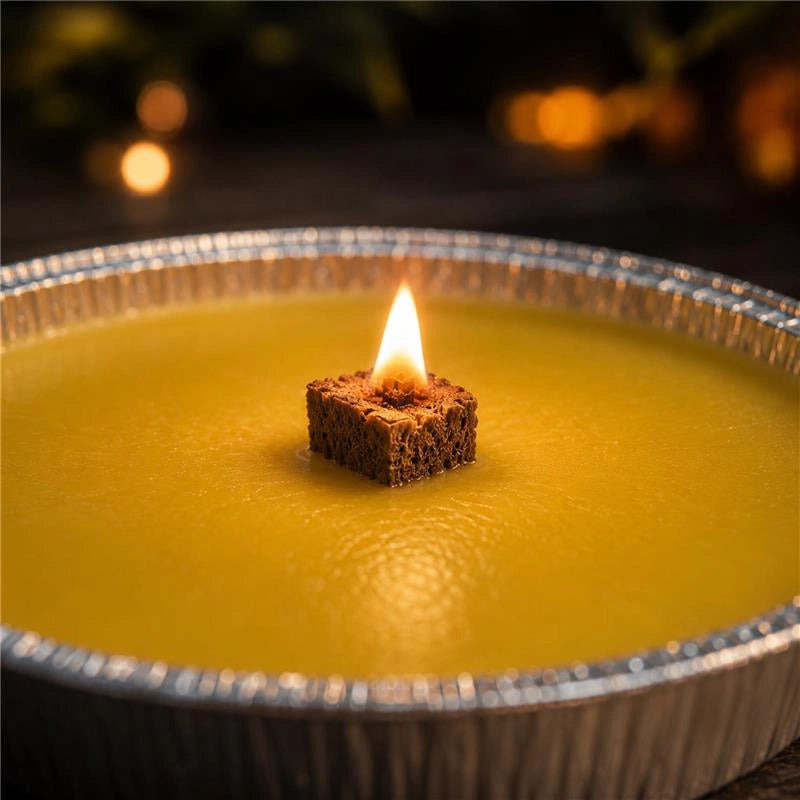 SET 30 FIACCOLE ALLA CITRONELLA IN ALLUMINIO Ø11 CM – STOPPINO ANTIVENTO, DURATA 4 ORE