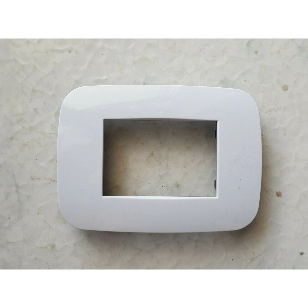 Trade Shop - Placca Placchetta Placchette Compatibili Per Serie Axolute Bticino Colorate Fori - Bianco -3 Fori     -