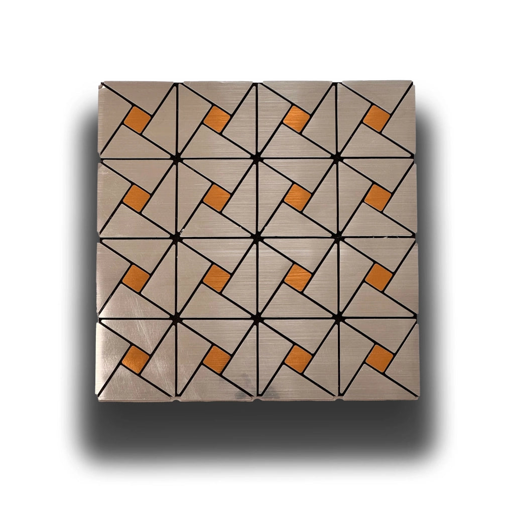 Piastrelle 3D Autoadesive in PET acustiche e isolanti 30x30cm (4mm spessore) TRIANGOLI ORO ARGENTO