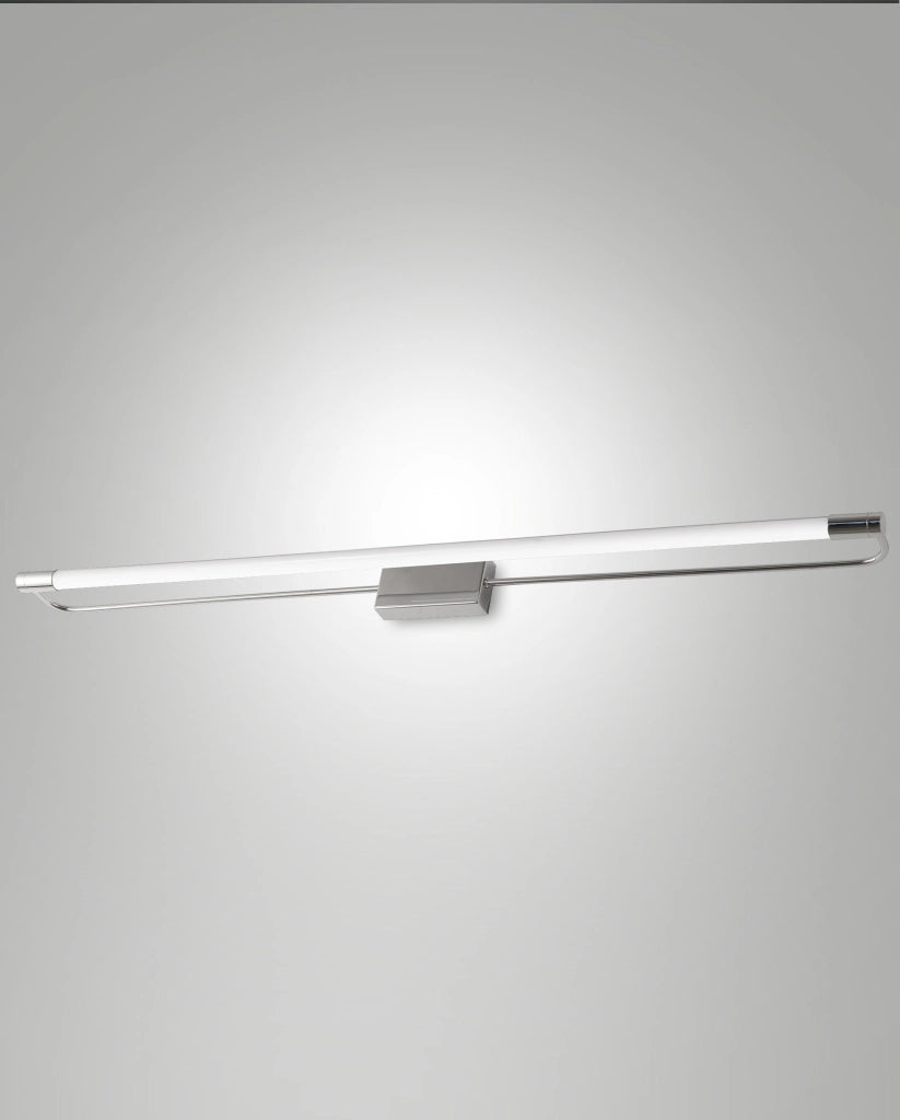 Lampada da Parete Rapallo LED 20W 2240lm 3000K Cromo, Struttura in Metallo e Metacrilato, IP44, Classe 1, Dimensioni 80x8x5cm