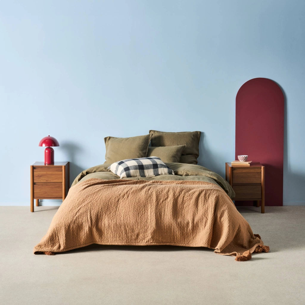 Comodino decorazione legno 2 cassetti, noce