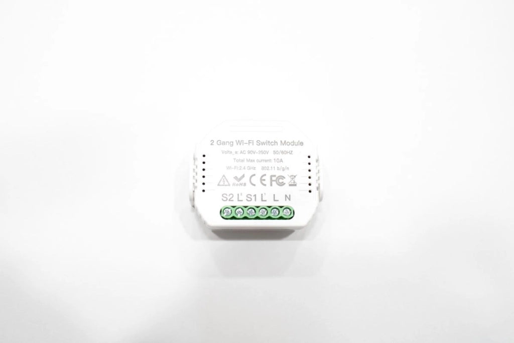 CONTROLLER WIFI 2.4GHz PER ACCENSIONE E TIMER INTERRUTTORI 2 VIE 230V MAX 10A
