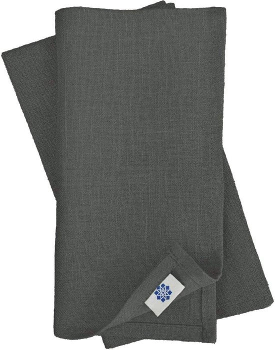 Tavolo coperto in lino 100% lino