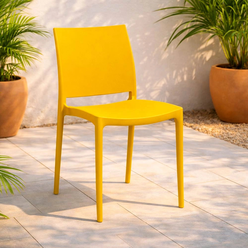 Sedia da sala da pranzo Altea in plastica colore Giallo Senape modello comfort