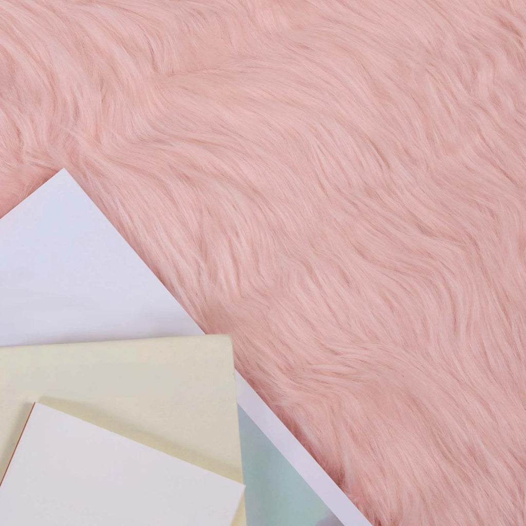 Tappeto in finta TAFALLA | Tappeto del soggiorno Rosa 80 x 150 cm Poliestere