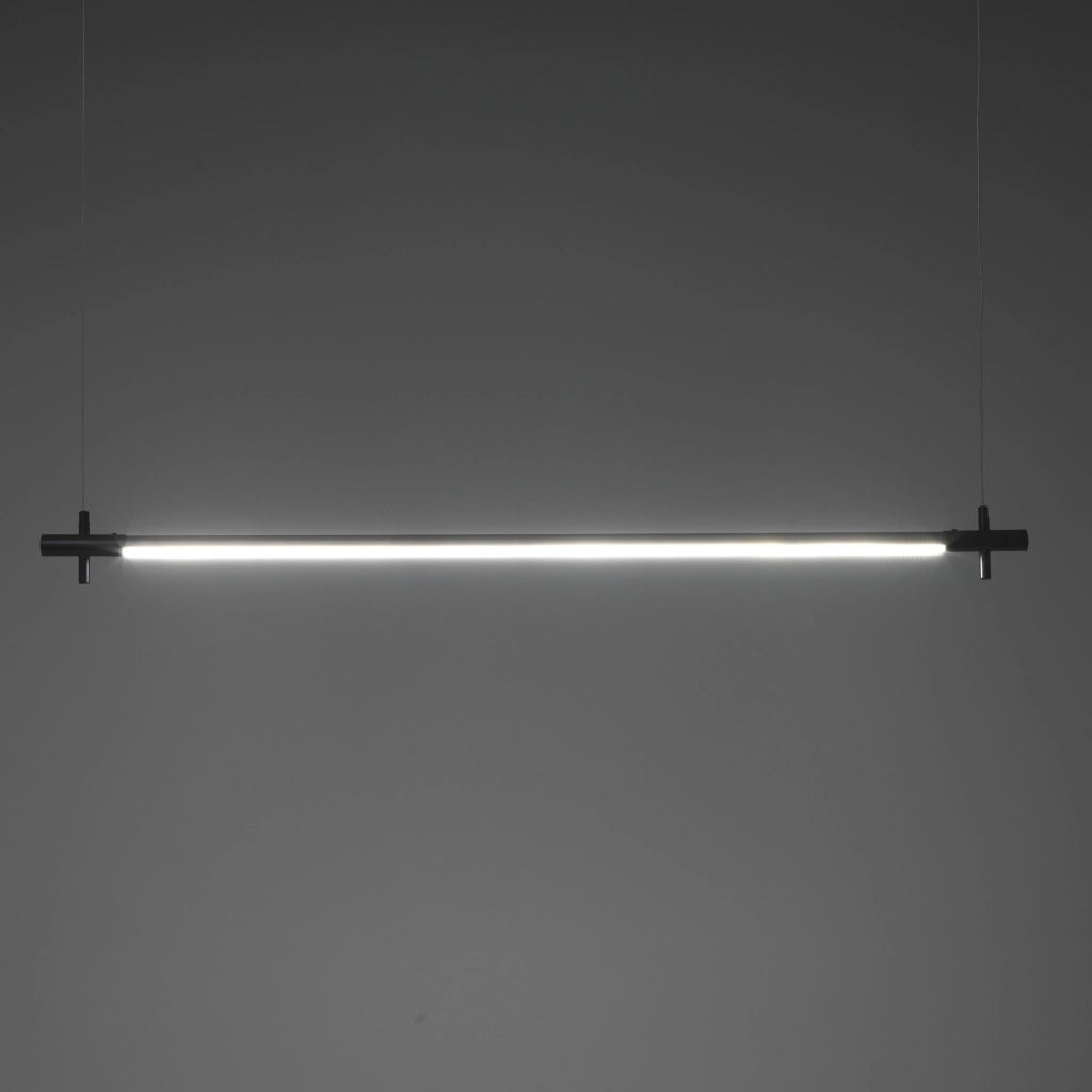 Lampadario in allumino nero cm. Ø.2,2 L.120