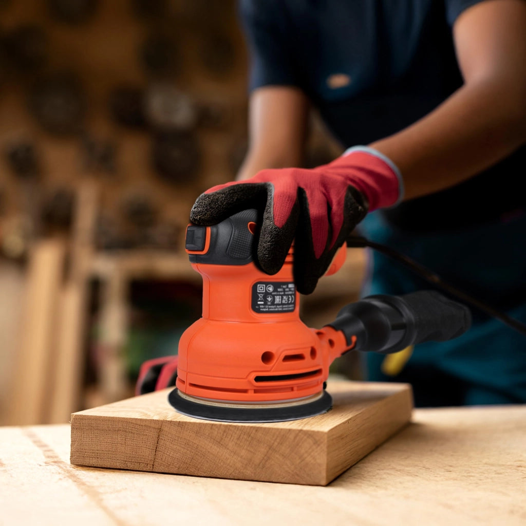 Levigatrice Rotorbitale BEW210 Qs 230 W Black+Decker