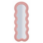 Specchio da parete Teddy wavy in bouclé rosa 67x166 cm