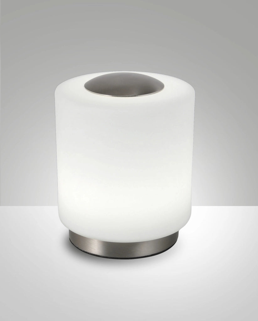 Lampada da tavolo Simi in metallo nichel satinato e vetro soffiato con LED integrato 8W, 3000K, regolazione touch dimmerabile, codice 3257-30-178