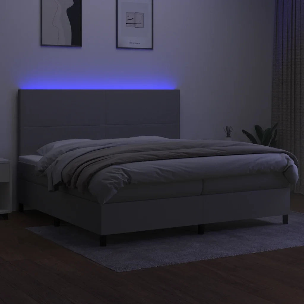 Letto a Molle Materasso e LED Grigio Chiaro 200x200 cm Tessuto 3134741