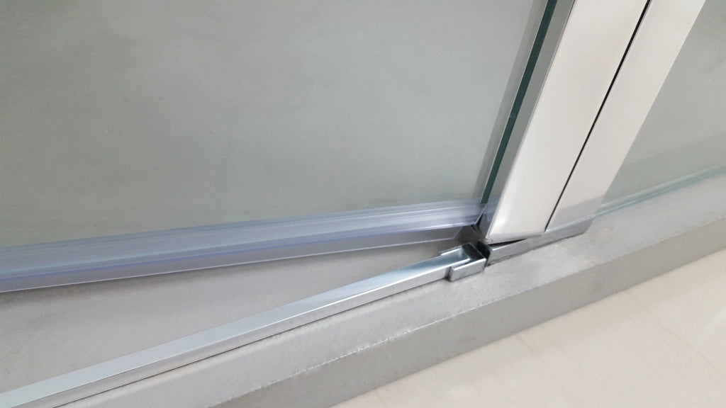 Box doccia frontale OPEN porta battente 75 cm (73,6-77,6) cromo lucido vetro frost