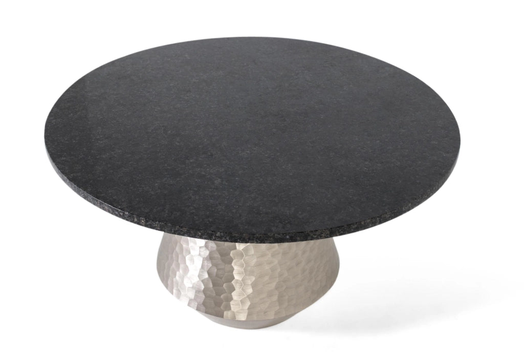 Tavolino con piano in marmo e base in alluminio