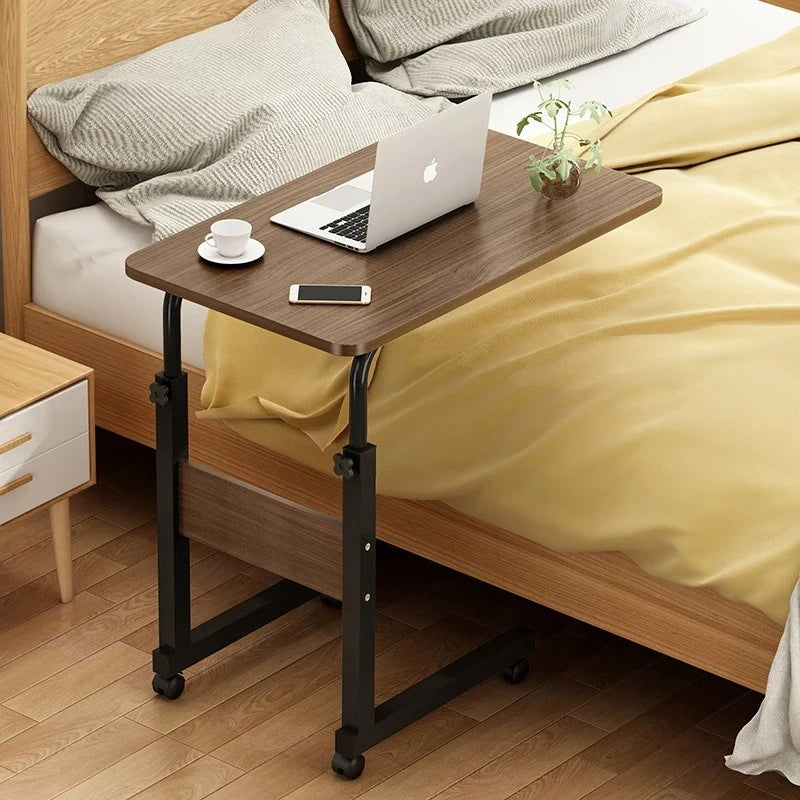 Scrivania regolabile in altezza, 60x40x68-83 cm, colore marrone, ergonomica e versatile.