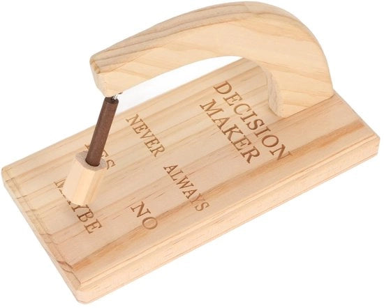 Aiuto alla Decisione Magnetico - Materializzata in Legno di Quercia - Portatile - Selezione Innovativa - Risposta Sì/Nò/Forse - Installazione Facile - Resistente ai Colpi - Assistenza alla Decisione