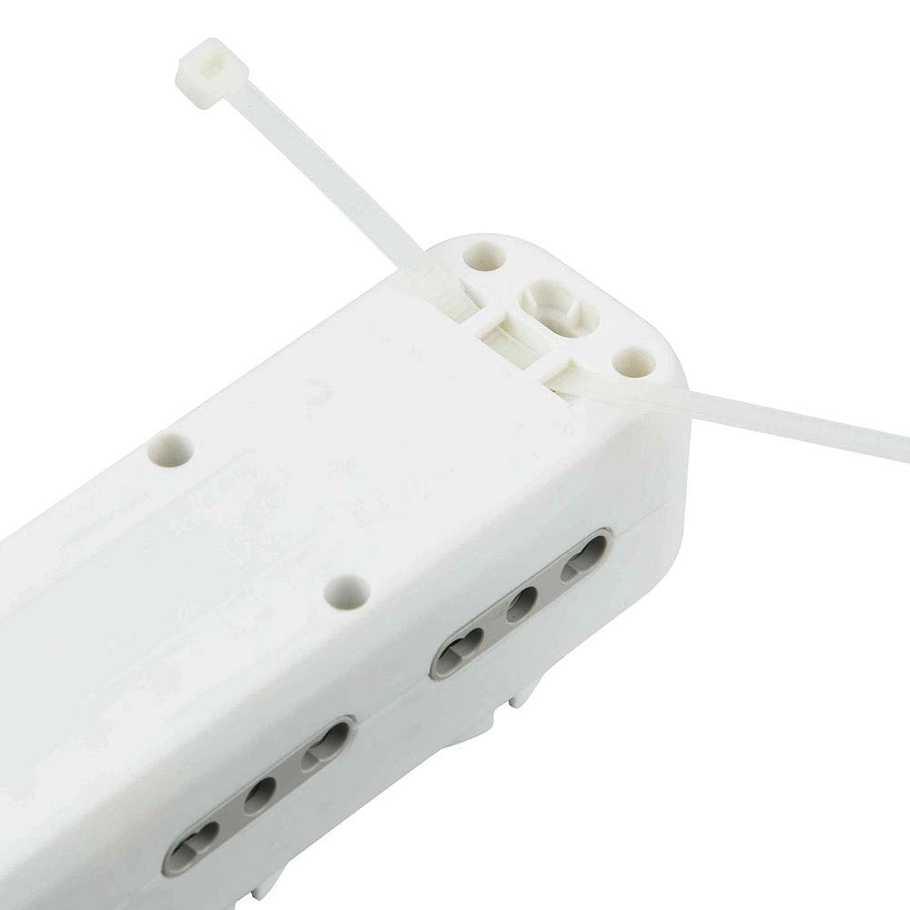 Multipresa con Interruttore 3 Schuko + 6 BIVAL.10 16A 62002 Electraline