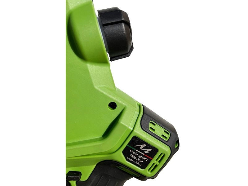 Potatore Minelli Ener-Q3 con due batterie da 21v e 5,2Ah e barra da 20 cm