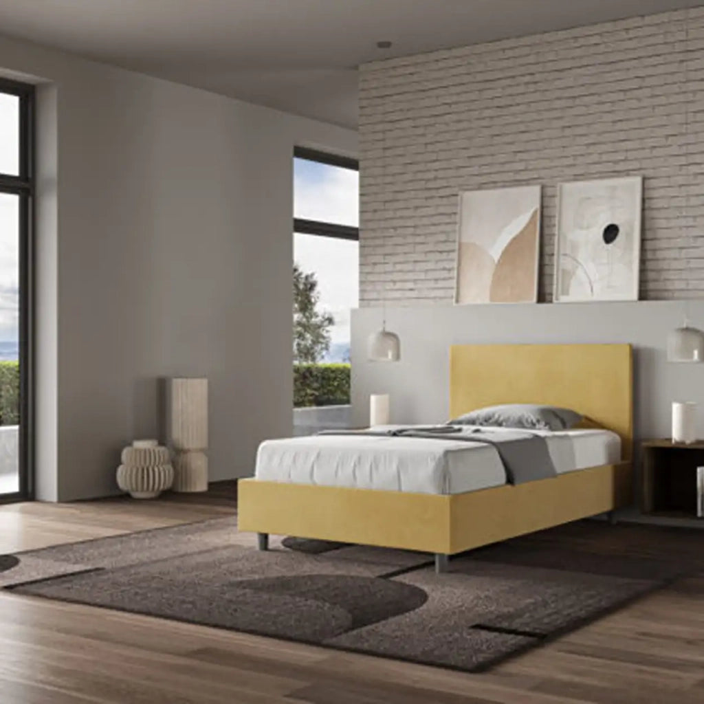 Letto una piazza e mezza contenitore imbottito 120x210 microfibra ocra Adele
