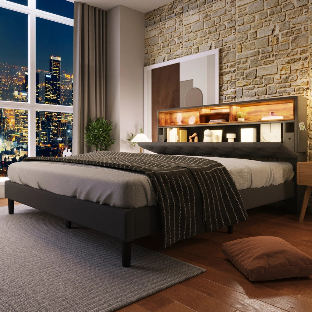 Letto matrimoniale imbottito 140x200 cm con testiera portaoggetti; LED e rete a doghe in legno; grigio