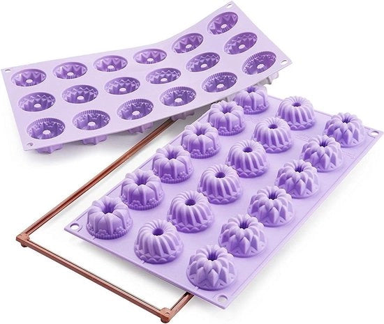 Forma per muffin in silicone per mini guglie e 18 pezzi di stampi per biscotti
