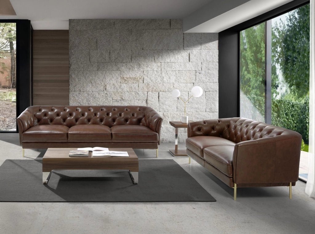 Divano Chester a 3 posti in pelle marrone cognac