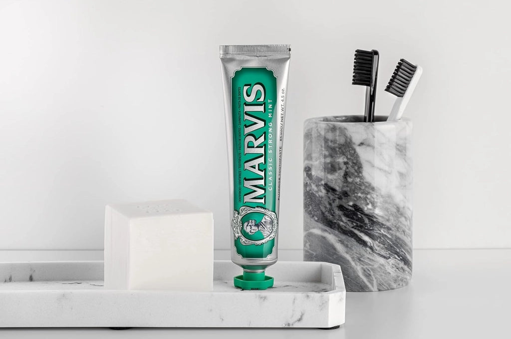 Marvis dentifricio cura delle gengive classic strong mint da 85 ml pezzi 3