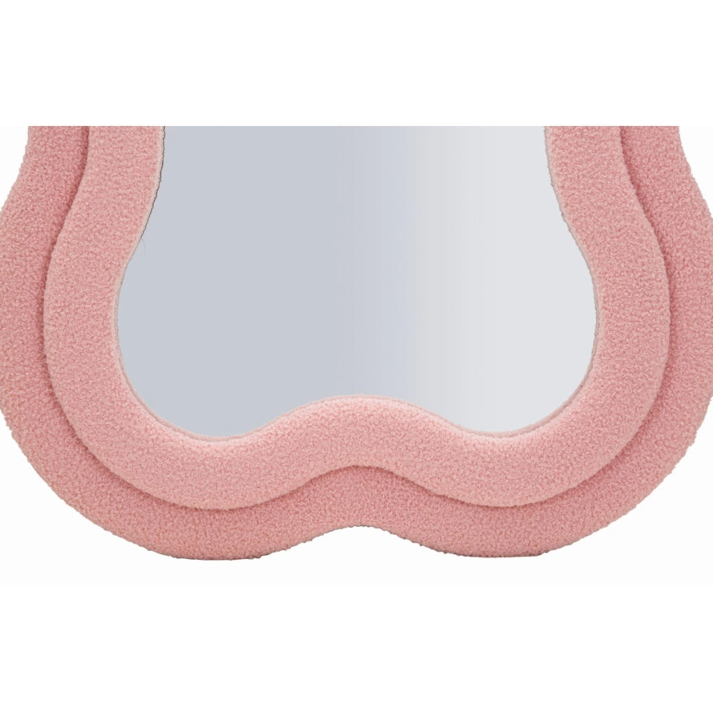 Specchio da parete Teddy wavy in bouclé rosa 67x166 cm