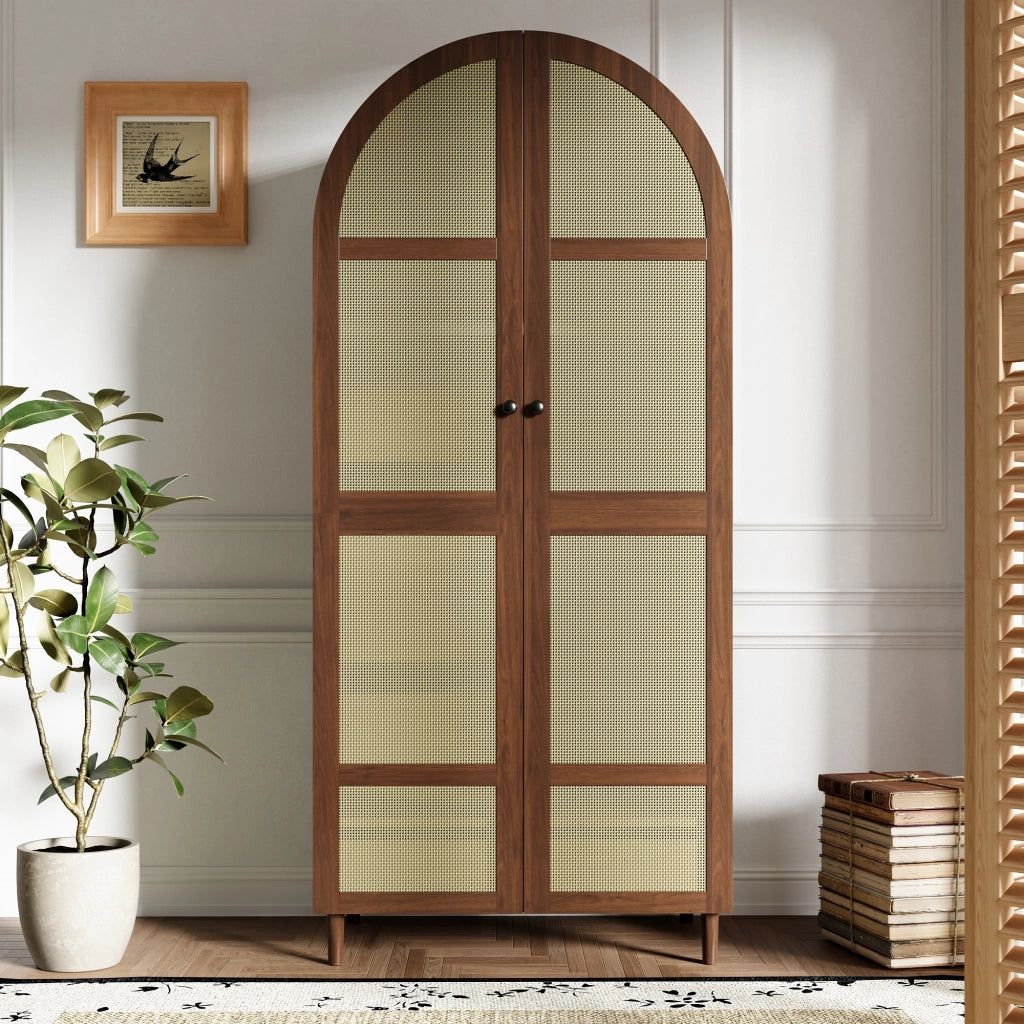 Armadio moderno con porte curve, barra appendiabiti e cassetti, colore noce