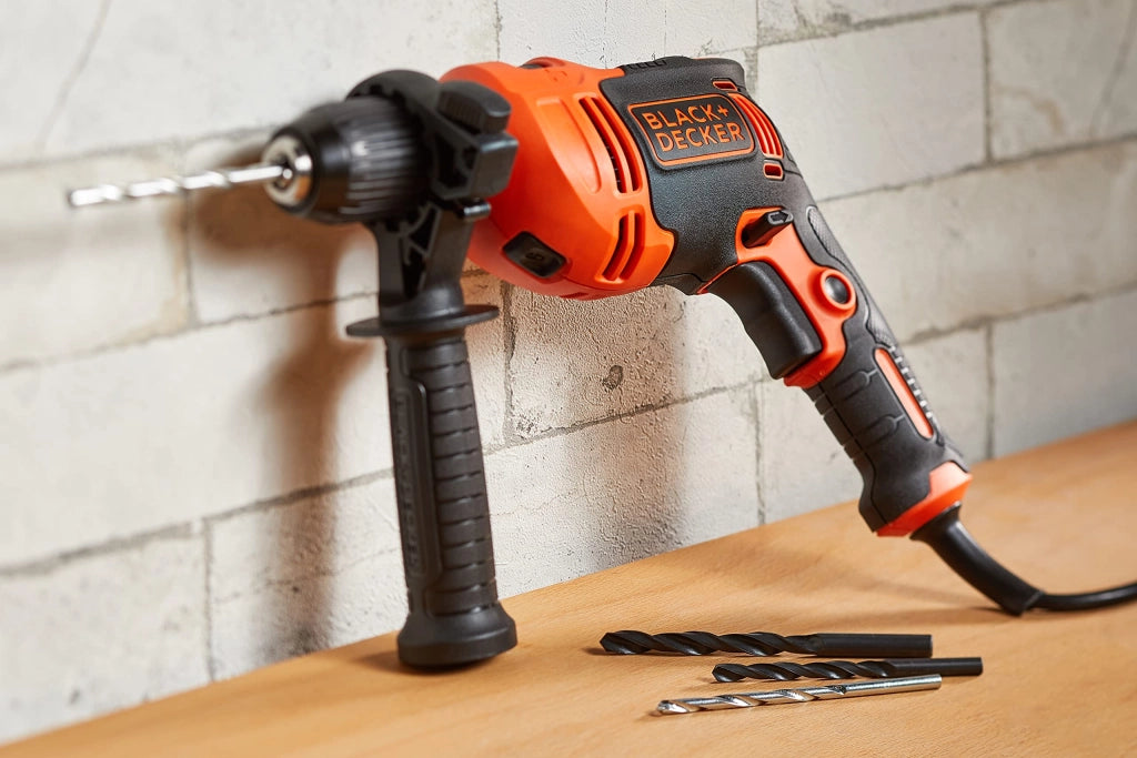 Trapano a Percussione BEH710K Qs 710 W Black+Decker