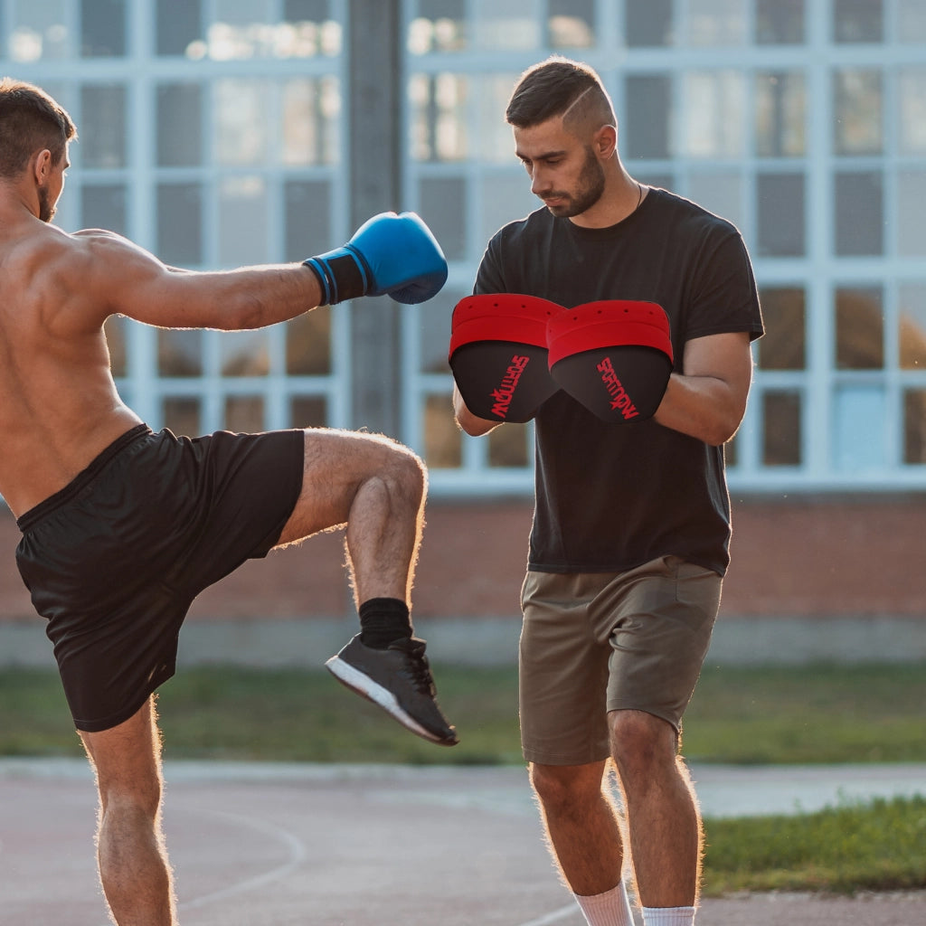 Manopla da Boxe MMA Muay Thai Curva ¨C Minimal ¨C Rosso