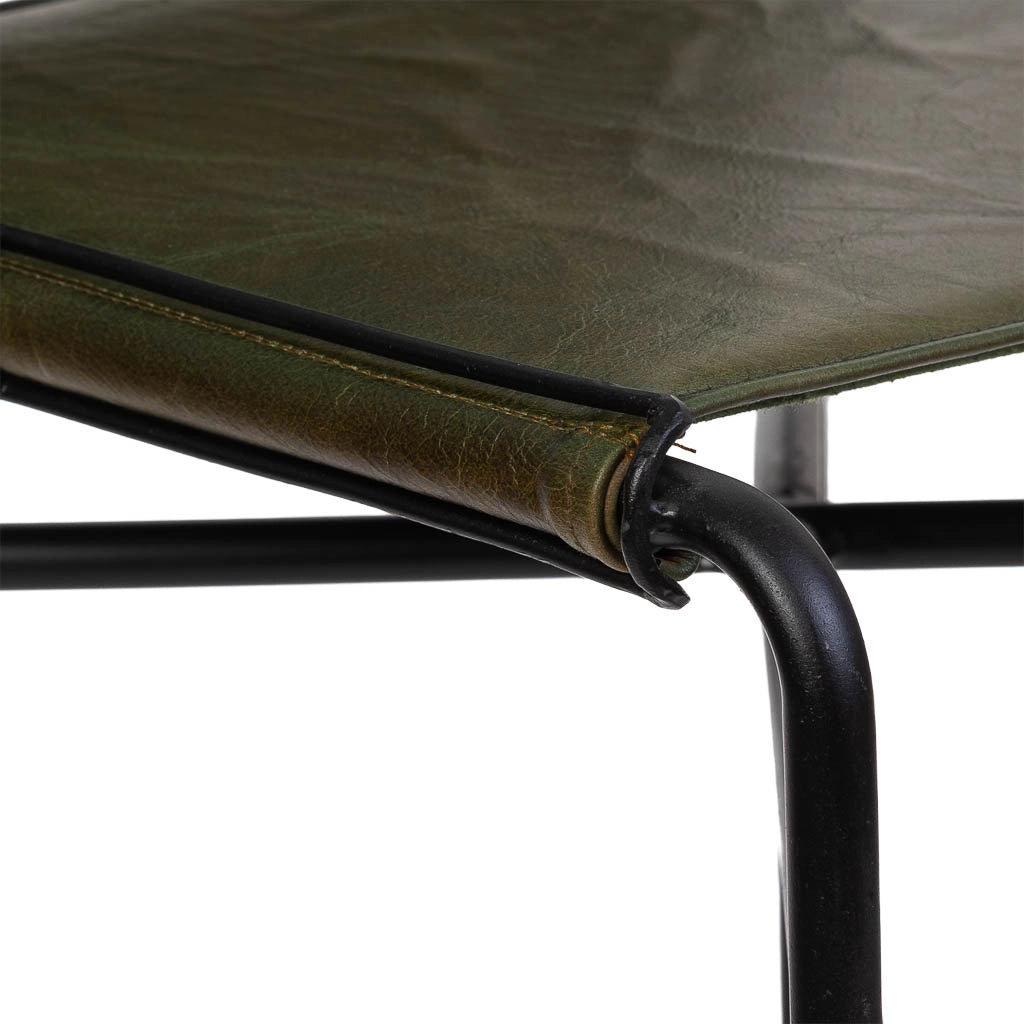 Sedia in metallo e pelle marrone 48x46x89