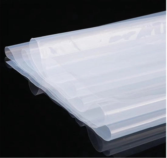 Foglia di plastica per giardino 300cm x 400cm, peso 1120g, foglia di plastica extra spessa e resistente alle fessurazioni. Realizzato in polietilene, foglia di plastica trasparente per tunnel per orto, foglia di plastica per tomate.