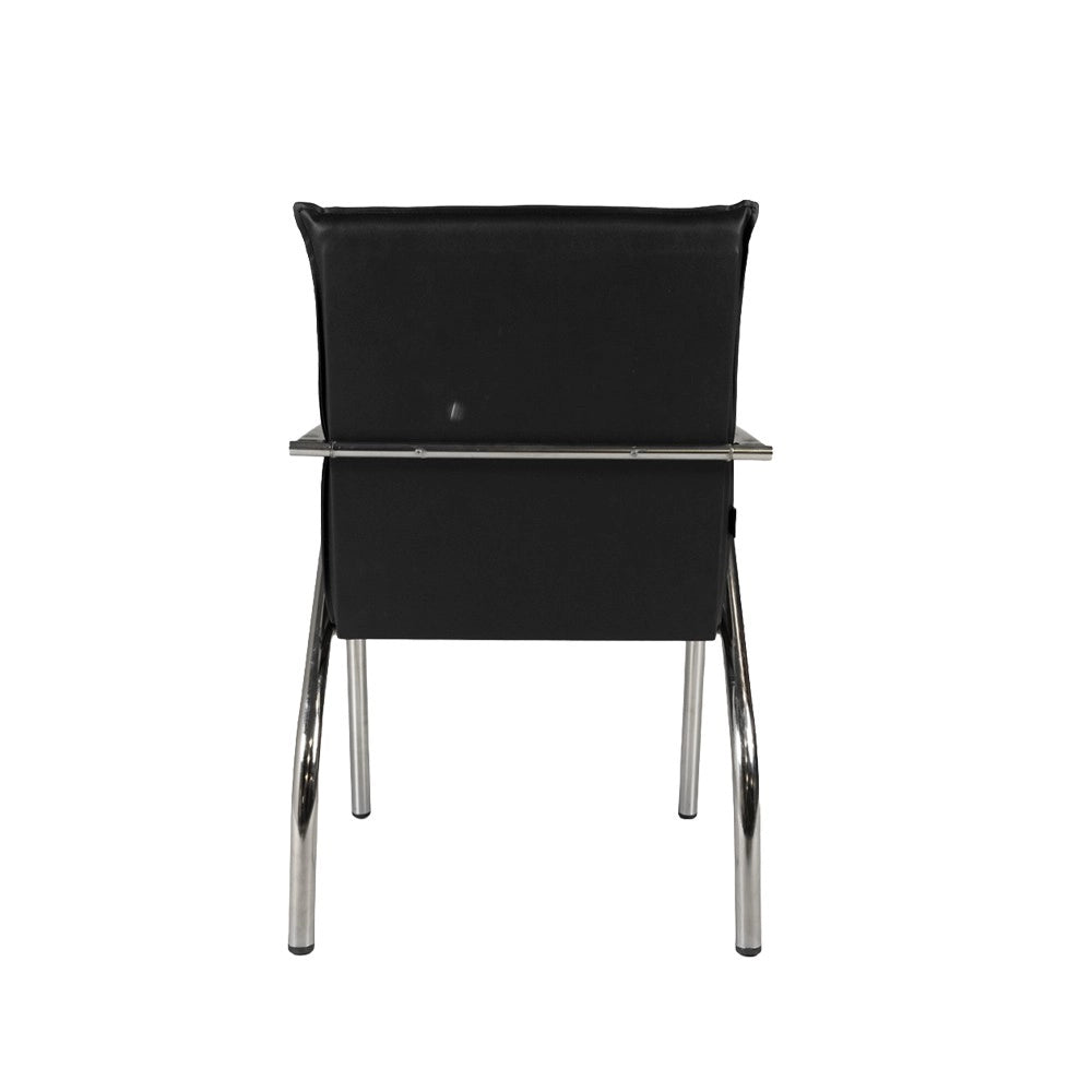 Sedia ufficio Karisma in ecopelle nera con base cromata