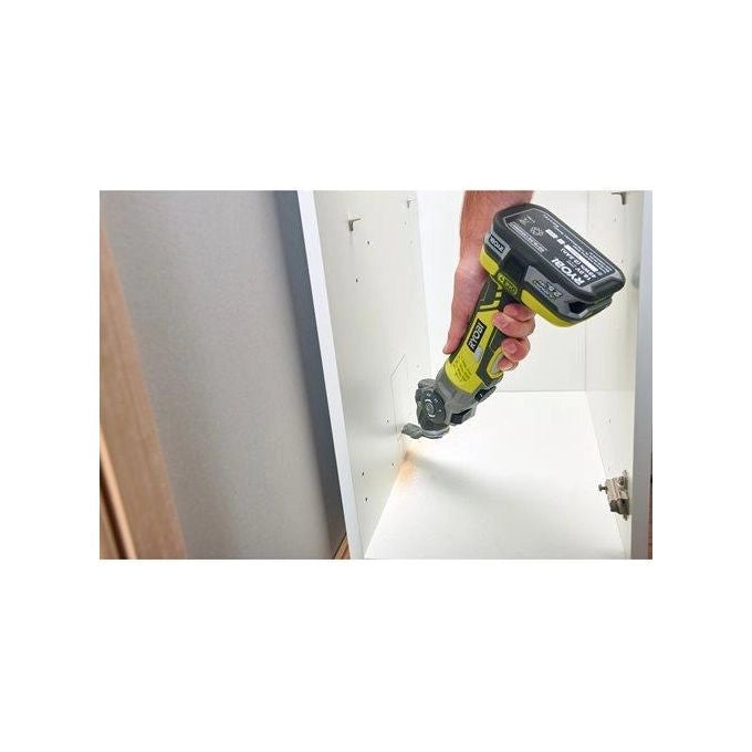 RYOBI R18MT-0 Utensile Multifunzione 18V Testa Orientabile 4 Posizioni Velocita' Variabile 6 Livelli Oscillazioni 10000-20000 rpm colore Nero