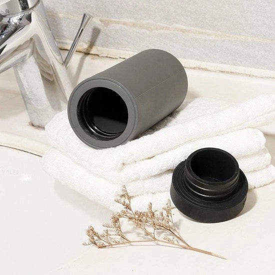 Flessa per Shampoo, Gel per la Doccia e Sapone per i Piatti in Silicone Grigia