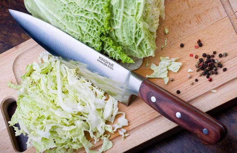 Coltello da chef in acciaio inossidabile Kinghoff KH-3440 da 22 cm