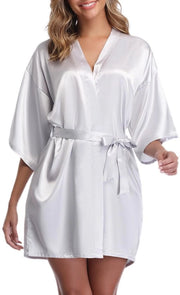 Kimono da donna corta con collo V e cintura in seta