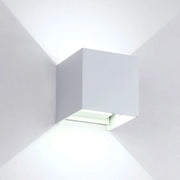 Trade Shop - Applique Led Cubo Bianco Lampada Da Parete 5w 750lmn Luce Regolabile Updown Ip65 - -bianco Freddo      -