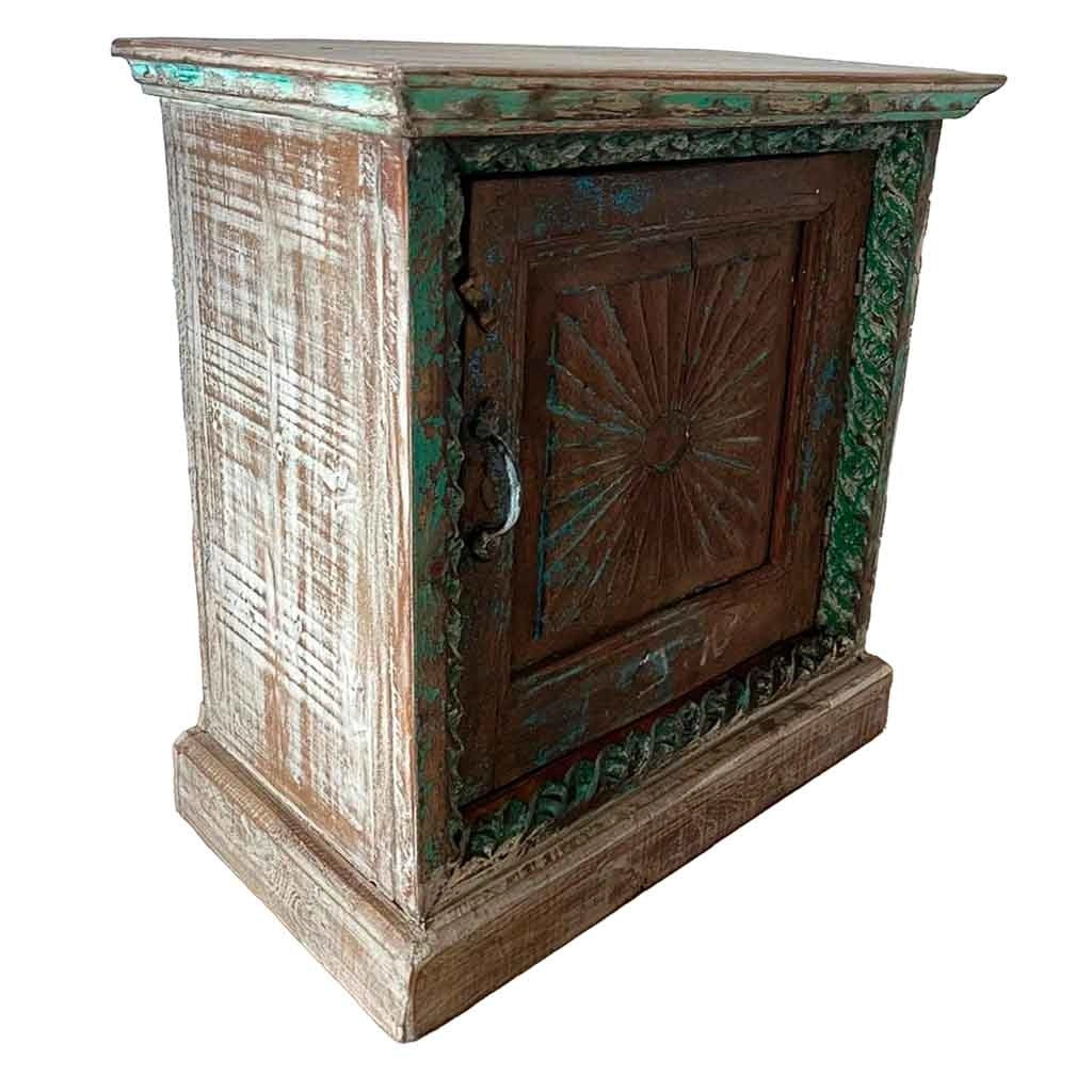 Comodino in legno con finitura artigianale marrone, cm 52x29x60h