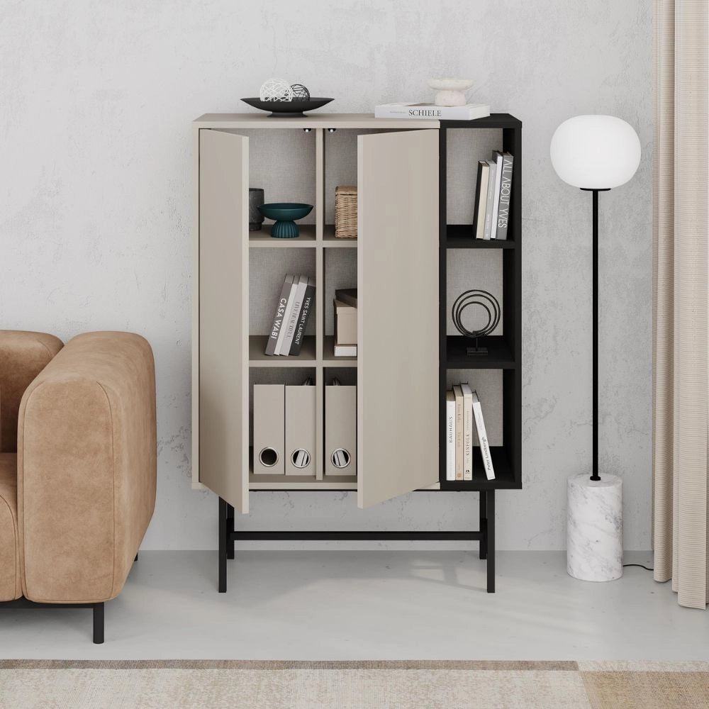 Credenza alta Mona con due ante cashmere e tre vani a giorno neri 90x40x130H