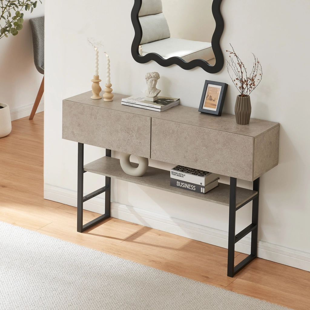 Tavolo Consolle Varberg con Cassetti e Ripiano 75 x 120 x 30 cm - Effetto Cemento Chiaro [en.casa]