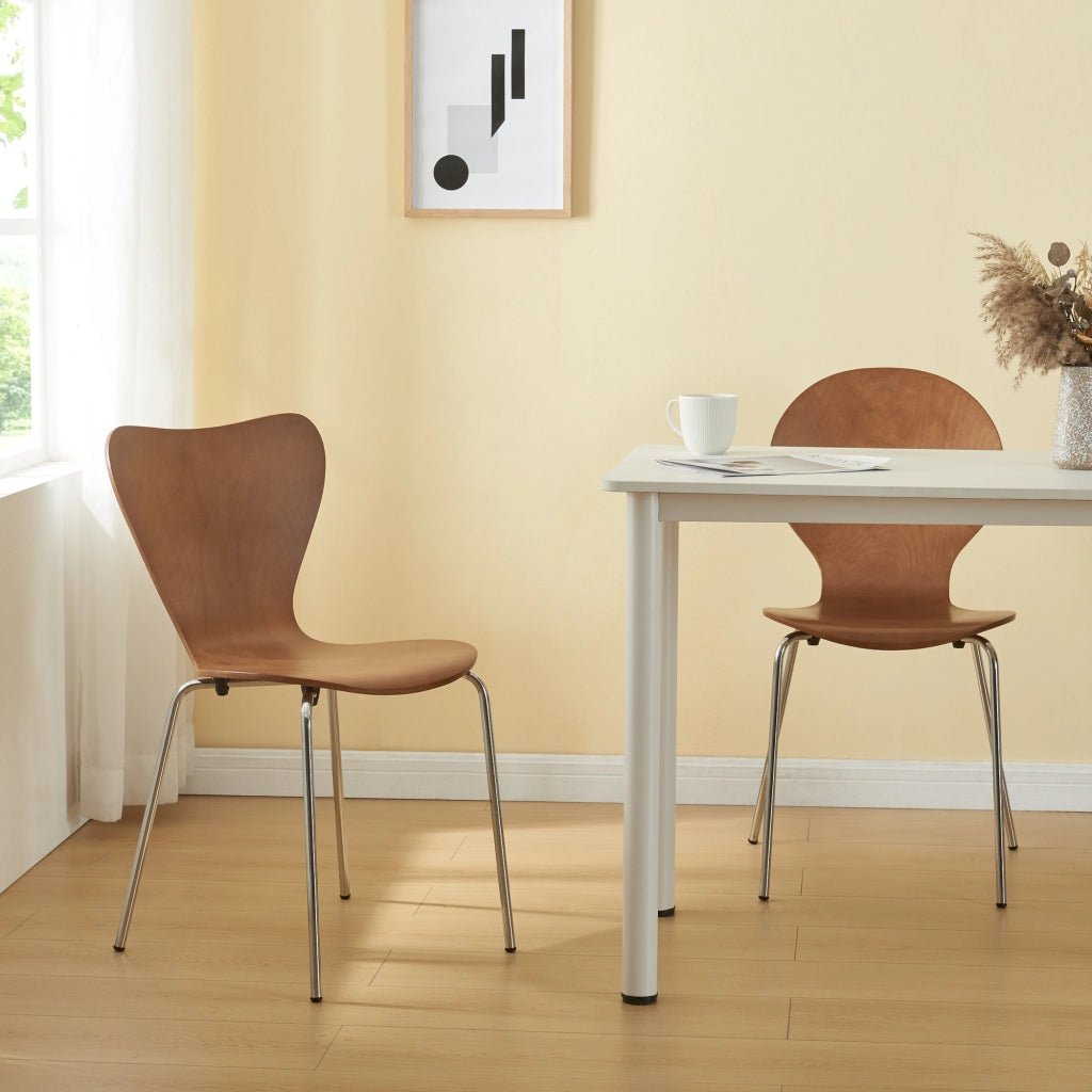 Set di 4 Sedie da Sala Essunga Impilabili - color Noce / Cromato [en.casa]