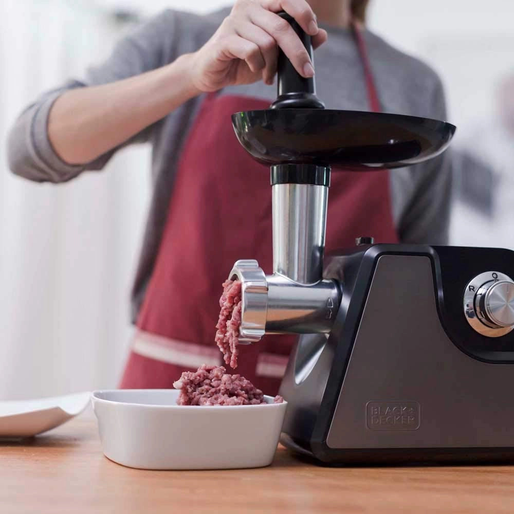 Tritacarne Passapomodoro BXMMA1000E 1 000 W Black+Decker