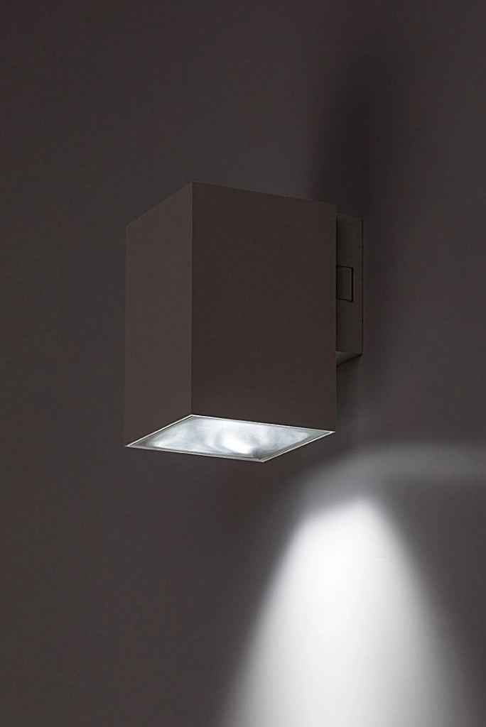 Applique esterna quadrata bianca LED 9W CCT IP65 Rabalux Urfa