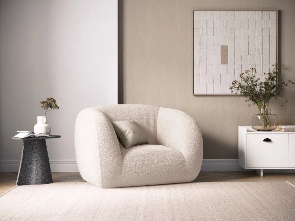 Cosmopolitan Design - Poltrona "Essen" in bouclé beige 
