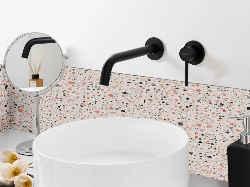Rubinetto miscelatore in ottone per lavabo a parete monocomando nero