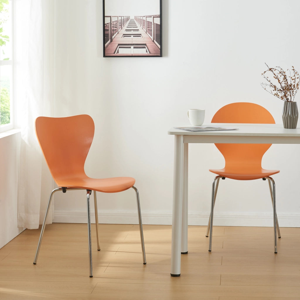 Set di 4 Sedie da Sala Essunga Impilabili - Arancione / Cromato [en.casa]