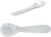 Set di due cucchiai di caviale in conchiglia per tavola e dessert