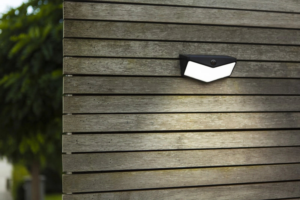 Applique da esterno solare LED PIR nera LUTEC WINGS