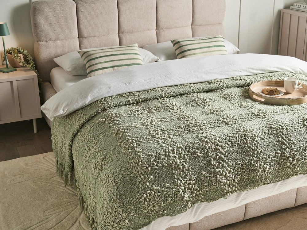 Coperta di cotone intrecciata con nappe verde 220 x 240 cm morbida classica